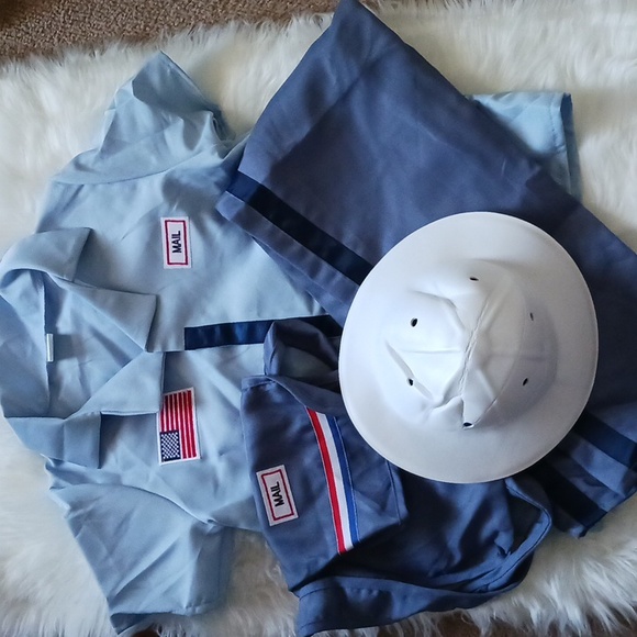 SZ 12/14 Mailcarrier Costume NEW - Picture 2 of 5